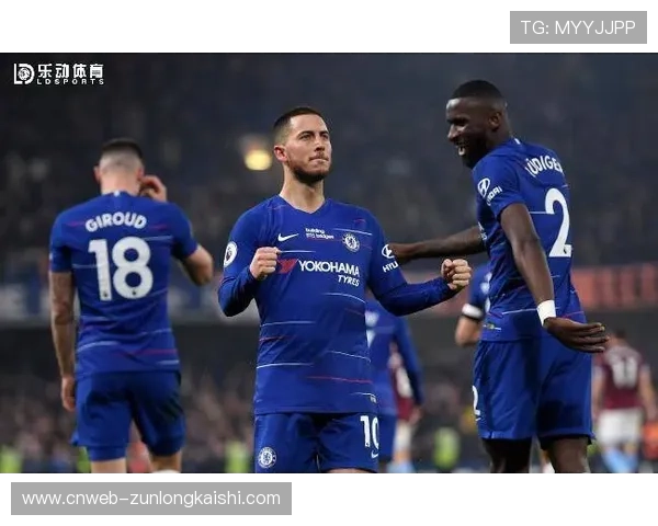 舍甫琴科职业战绩25胜4负1平,卫冕之路备受瞩目 舍甫琴科职业战绩25胜4负1平,卫冕之路备受瞩目